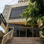 Megalos Constanta