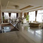 Hotel Megalos